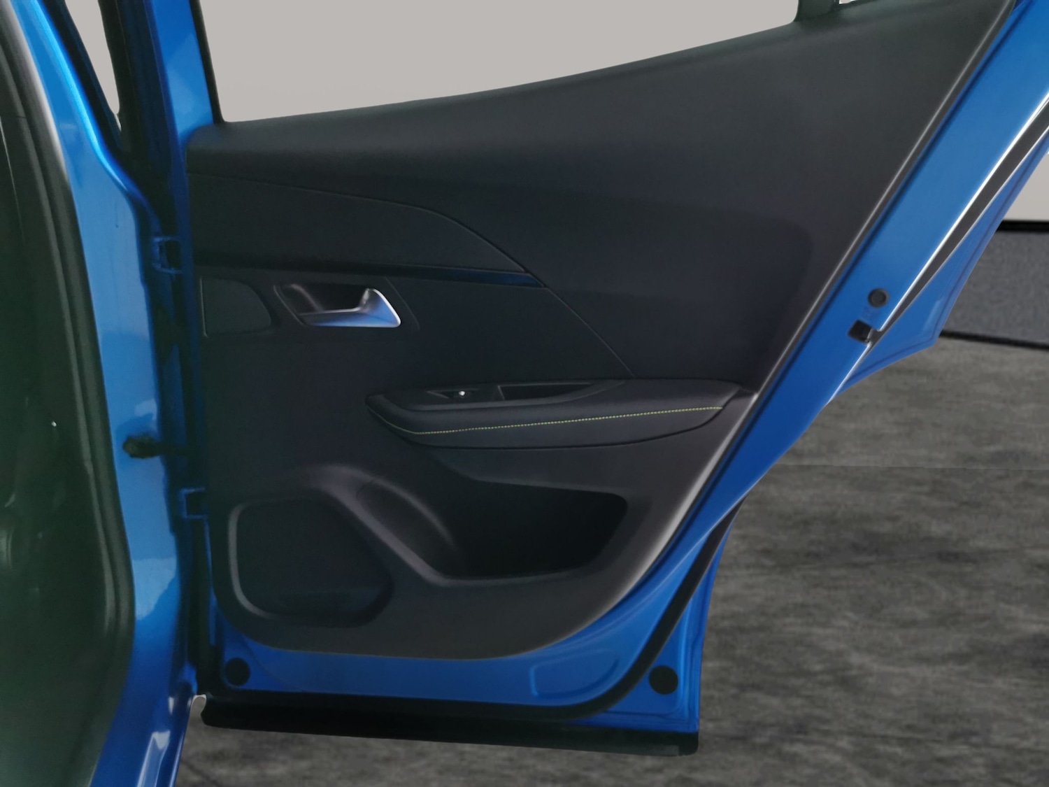 Used Peugeot 2008 2022 for sale - 77019329: Photo 32