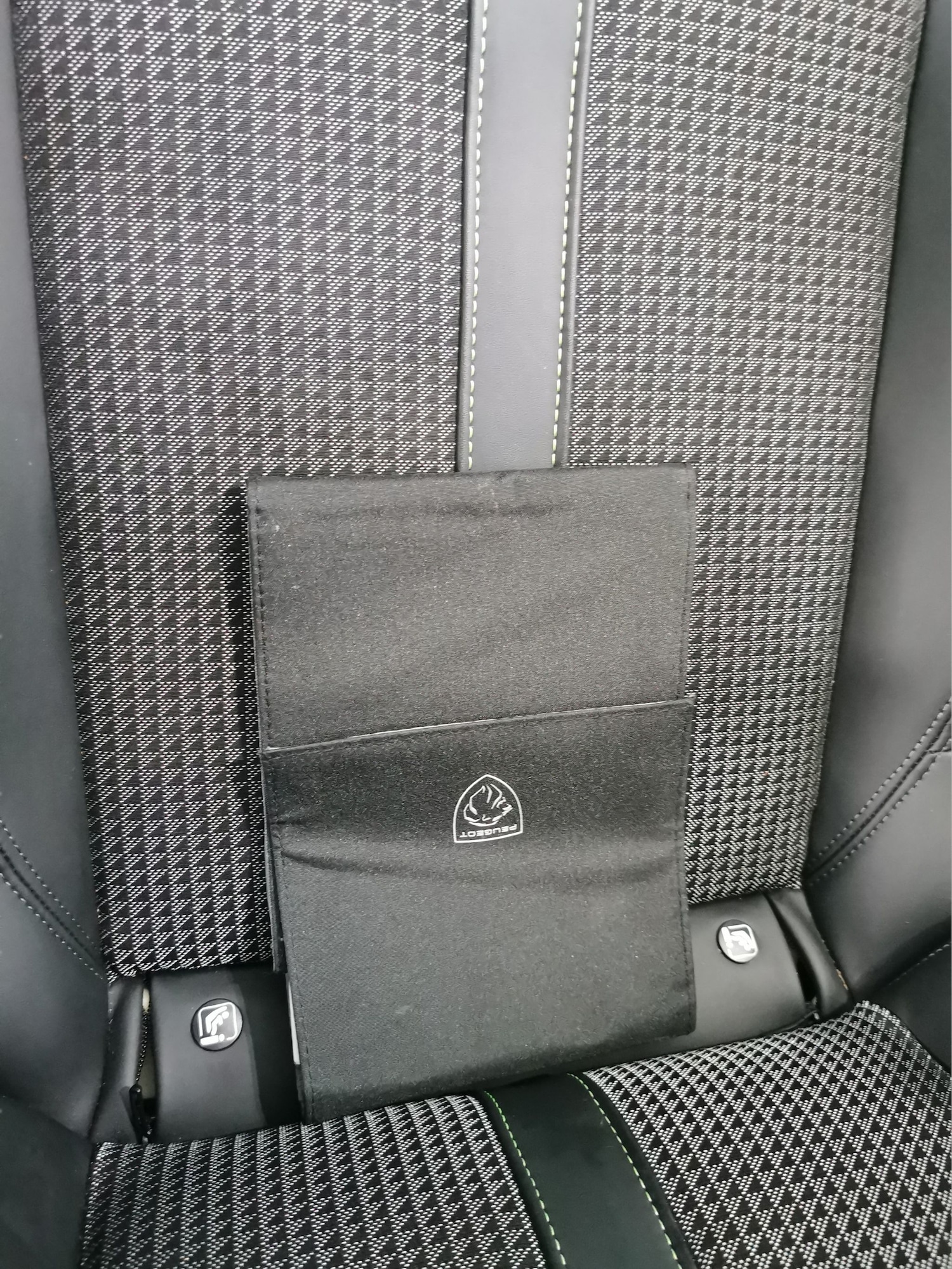 Used Peugeot 2008 2022 for sale - 77019329: Photo 33