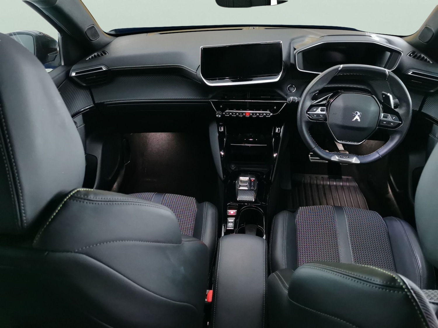 Used Peugeot 2008 2022 for sale - 77019329: Photo 7