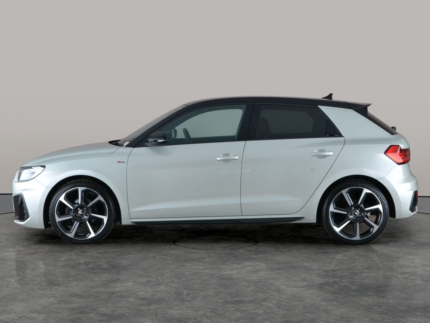Used Audi A1 2023 for sale - 78140602: Photo 11