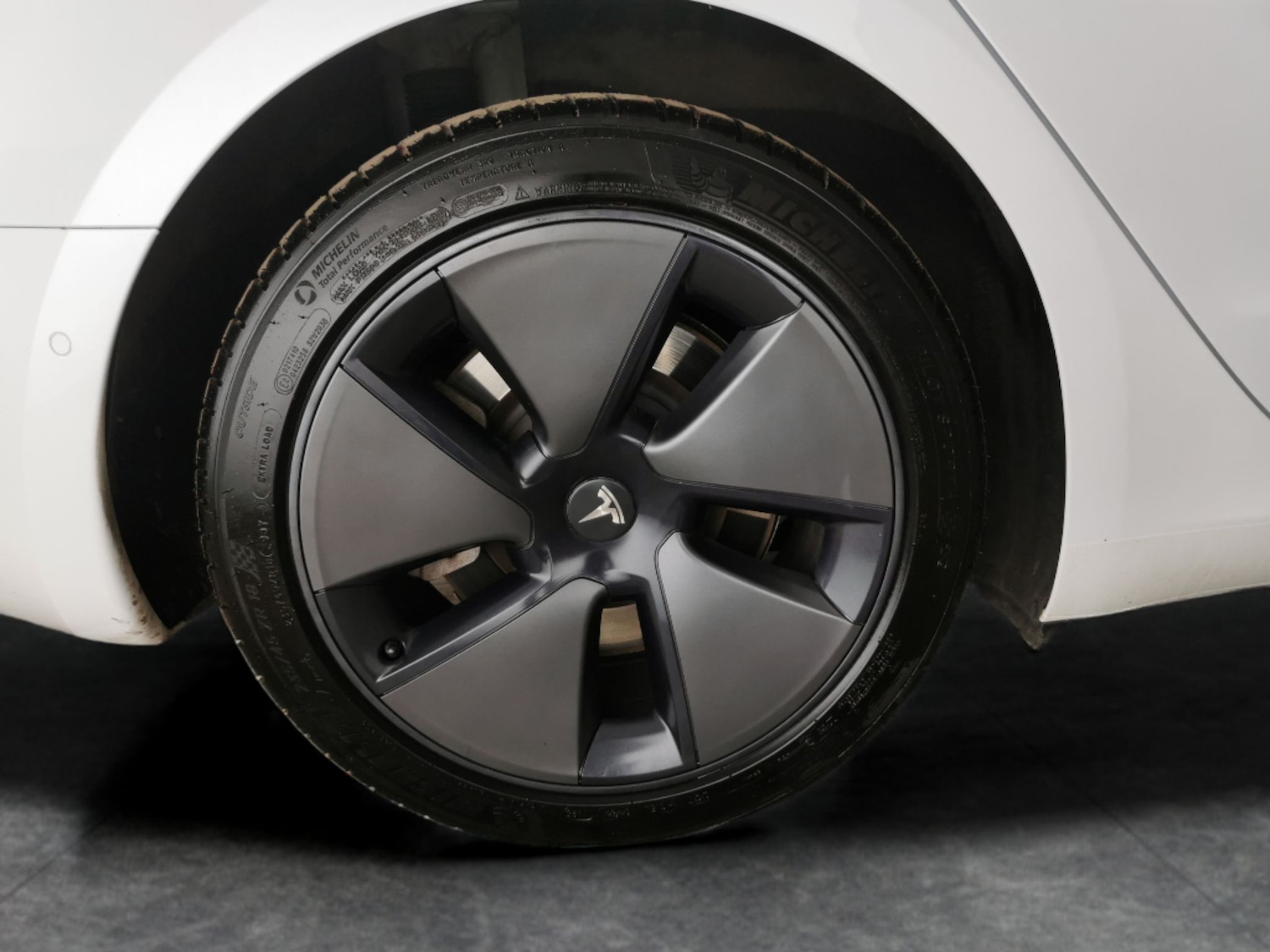 Used Tesla Model 3 2021 for sale - 77974390: Photo 27