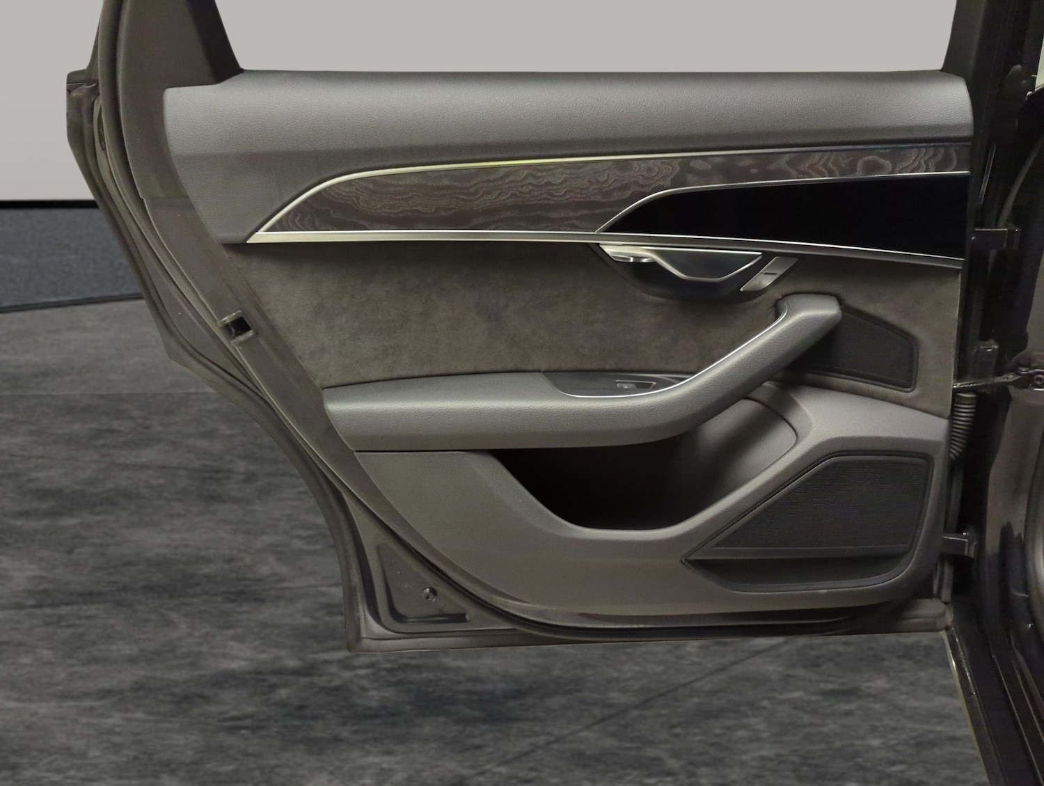 Used Audi A8 2020 for sale - 78133968: Photo 36