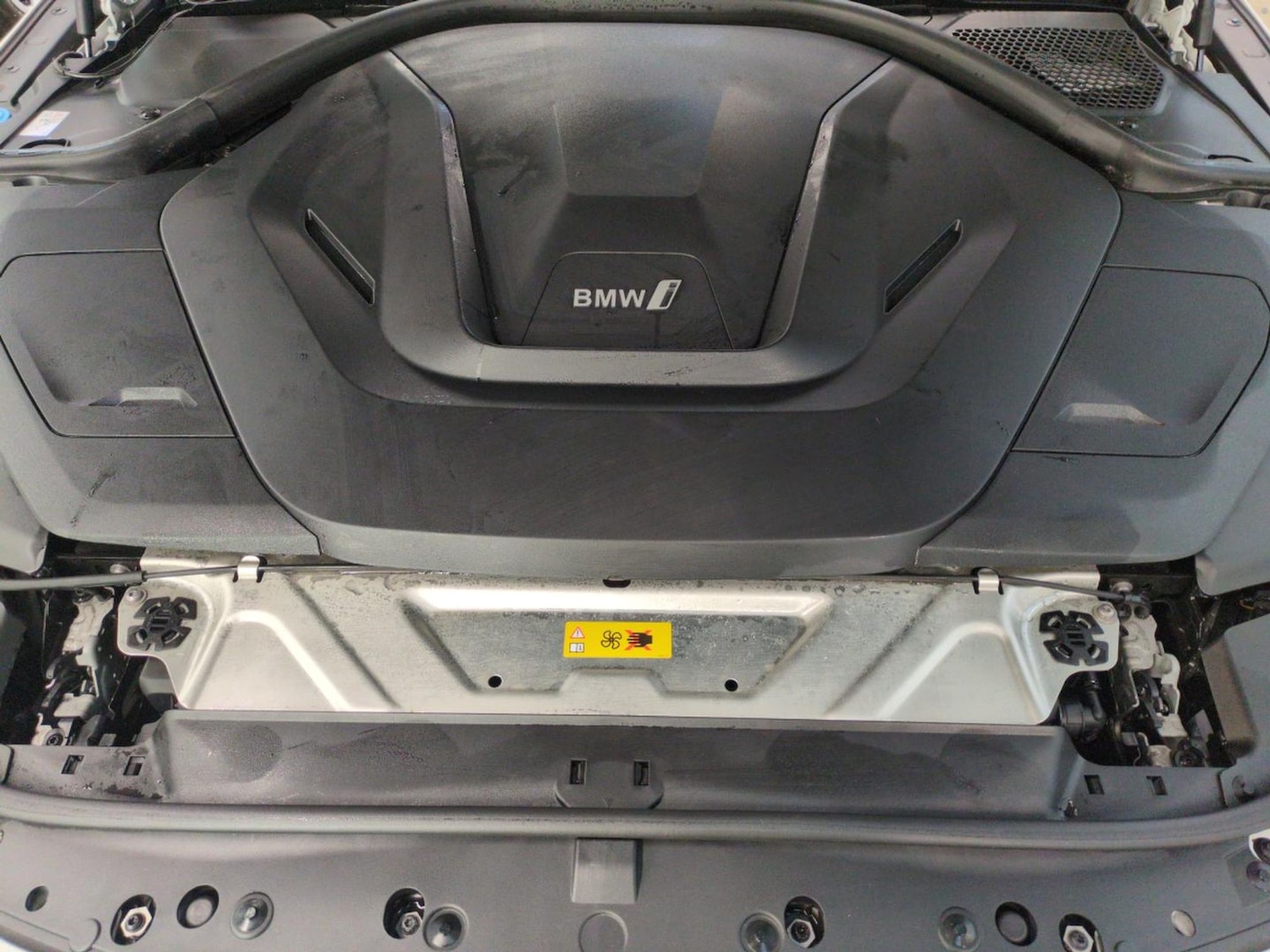 Used BMW i4 2022 for sale - 76475414: Photo 28