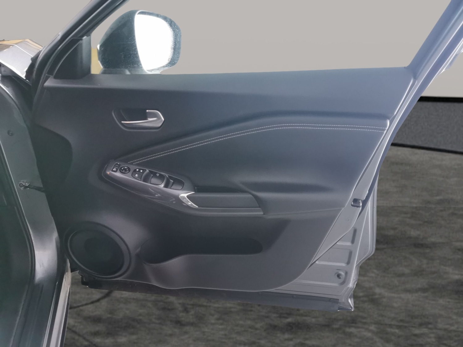 Used Nissan Juke 2023 for sale - 77636415: Photo 28