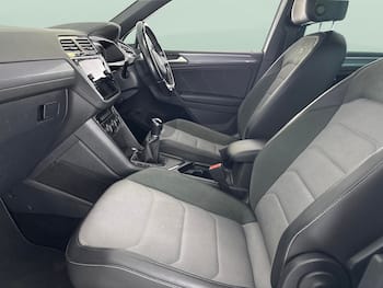 Used Volkswagen Tiguan 2019 for sale - 79857482: Photo