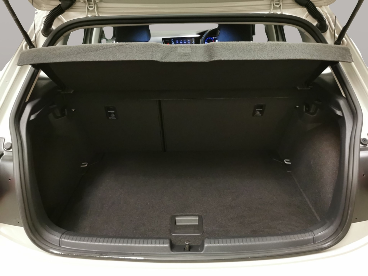 Used Volkswagen Polo 2023 for sale - 78095569: Photo 31