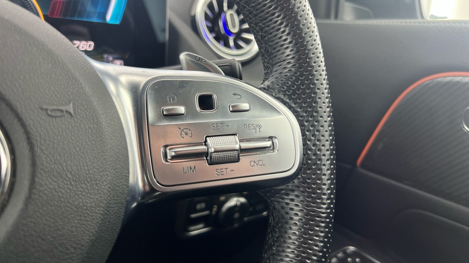 Used Mercedes-Benz GLA 2021 for sale - 77225599: Photo 21