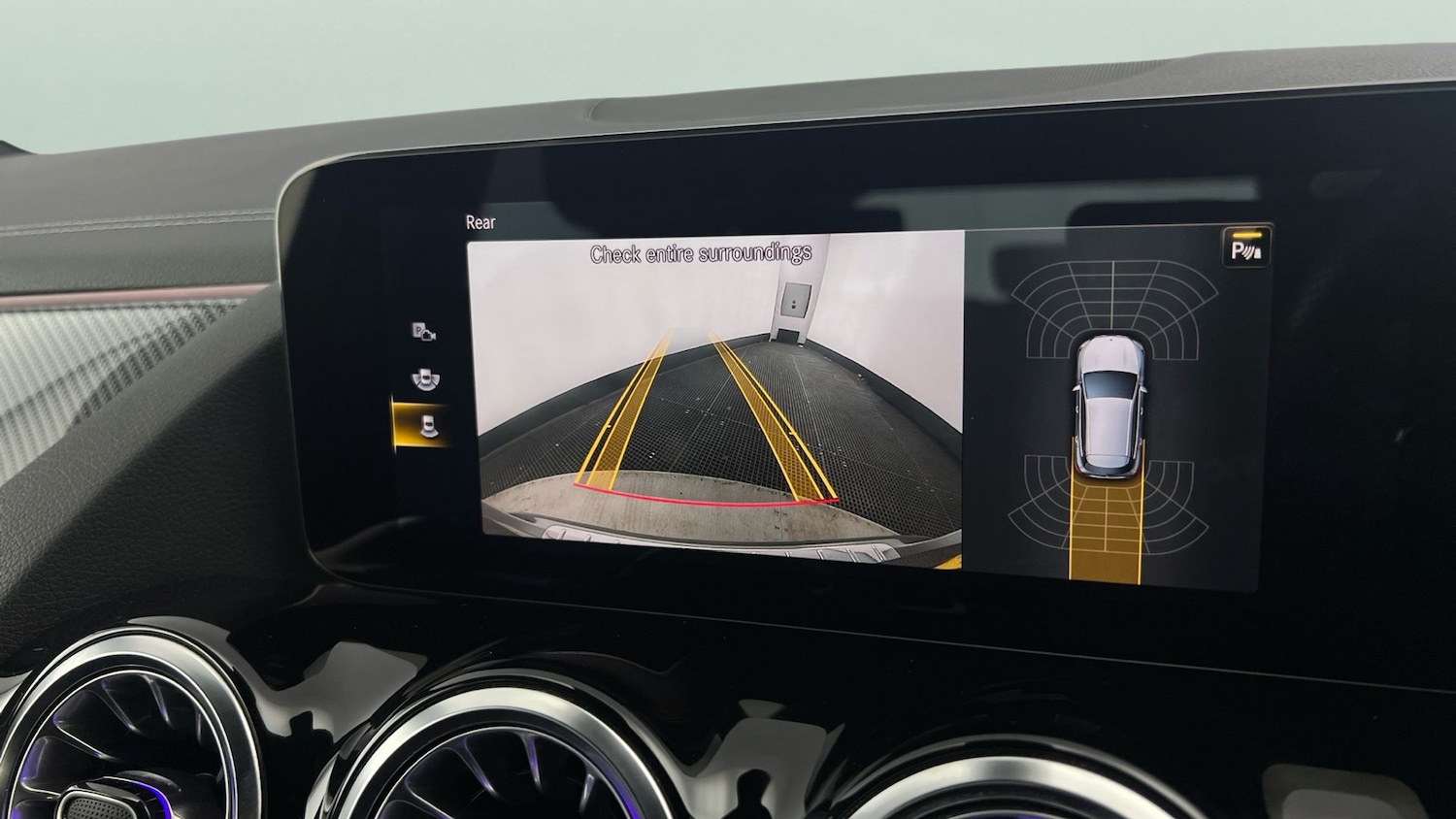 Used Mercedes-Benz GLA 2021 for sale - 77225599: Photo 27