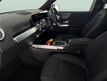 Used Mercedes-Benz EQB undefined for sale - 78354513: Photo