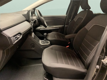 Used Dacia Jogger 2023 for sale - 79537575: Photo
