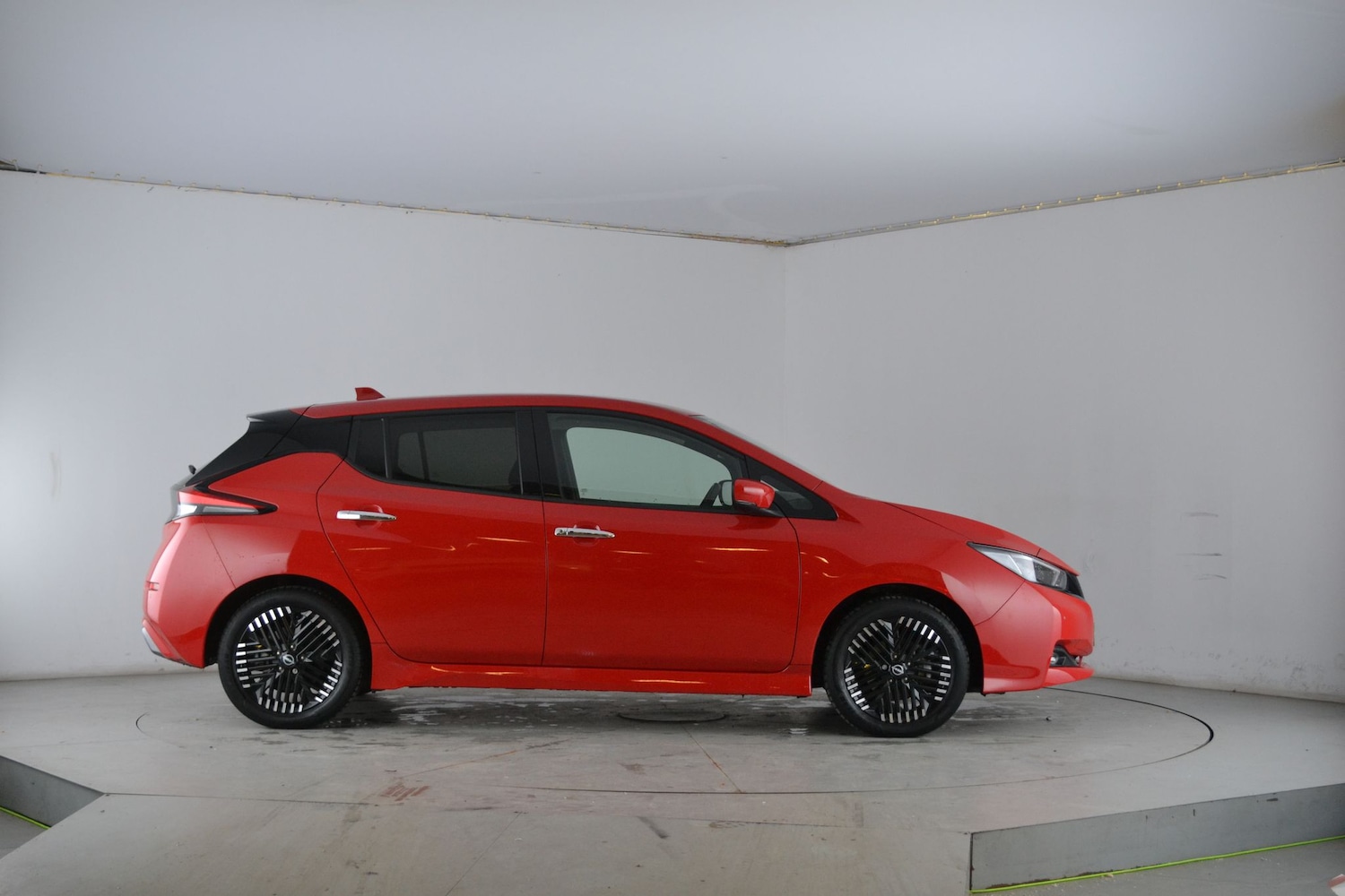 Used Nissan Leaf 2022 for sale - 77545646: Photo 13
