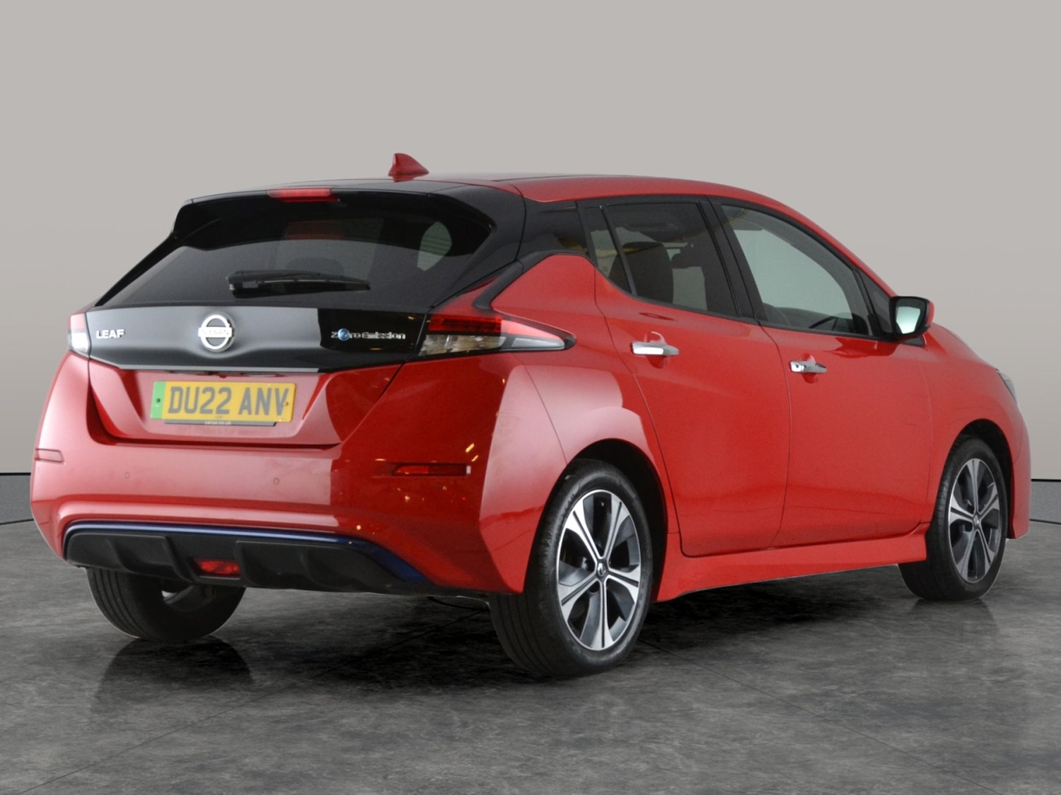 Used Nissan Leaf 2022 for sale - 76638457: Photo 11