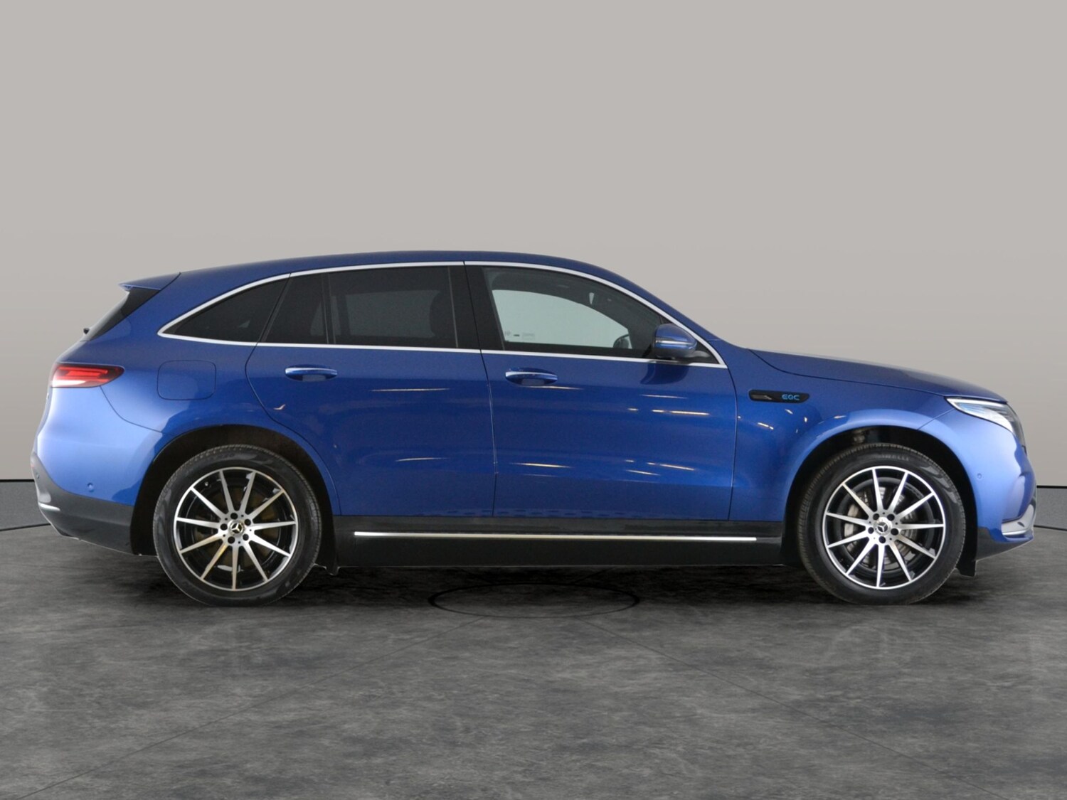 Used Mercedes-Benz EQC 2022 for sale - 76958292: Photo 12