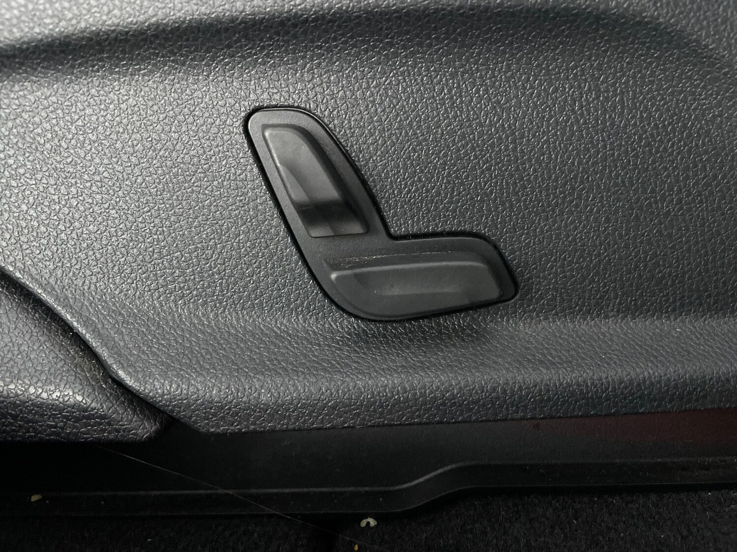 Used Mercedes-Benz EQC 2022 for sale - 76958292: Photo 17