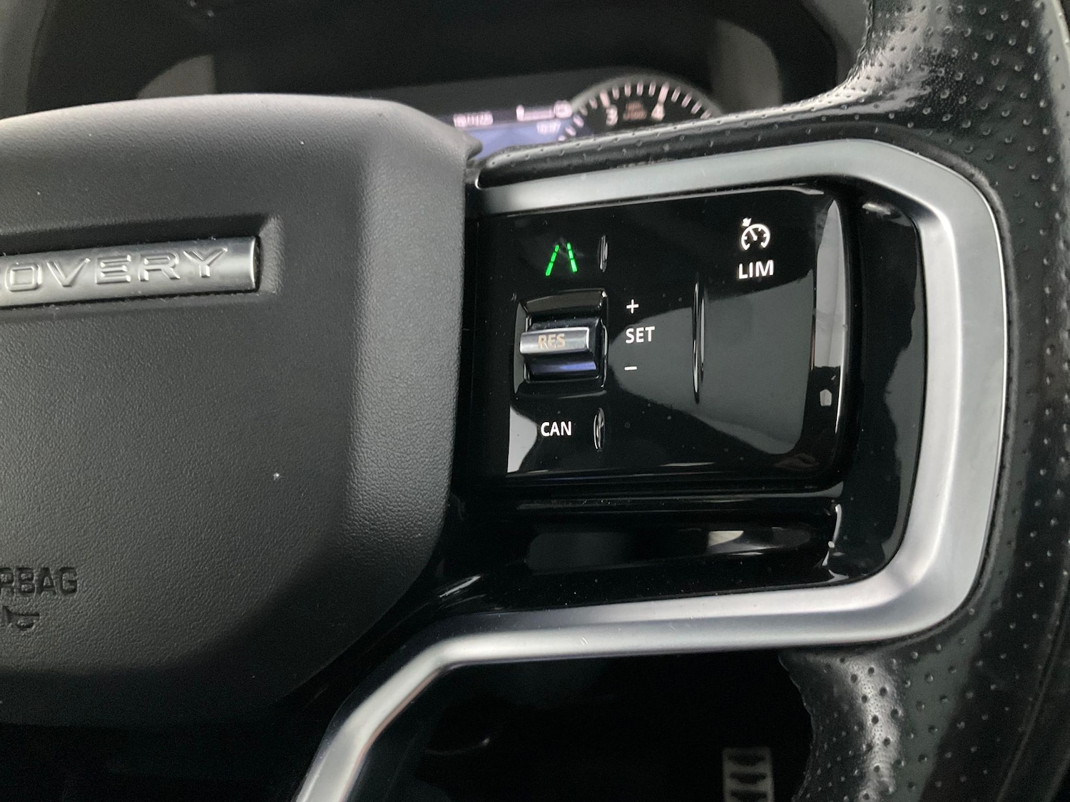 Used Land Rover Discovery Sport 2021 for sale - 76626273: Photo 25