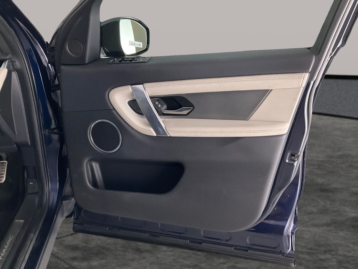 Used Land Rover Discovery Sport 2021 for sale - 76626273: Photo 32