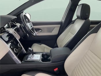 Used Land Rover Discovery Sport 2021 for sale - 76626273: Photo