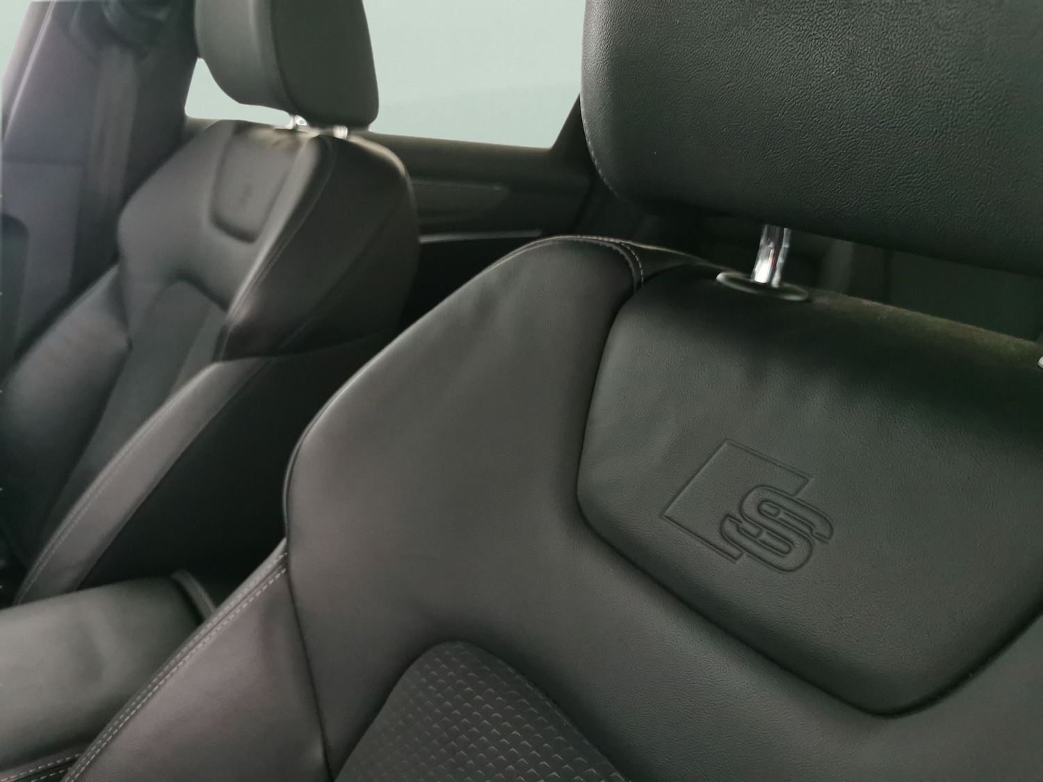 Used Audi A6 Saloon 2022 for sale - 77337335: Photo 14