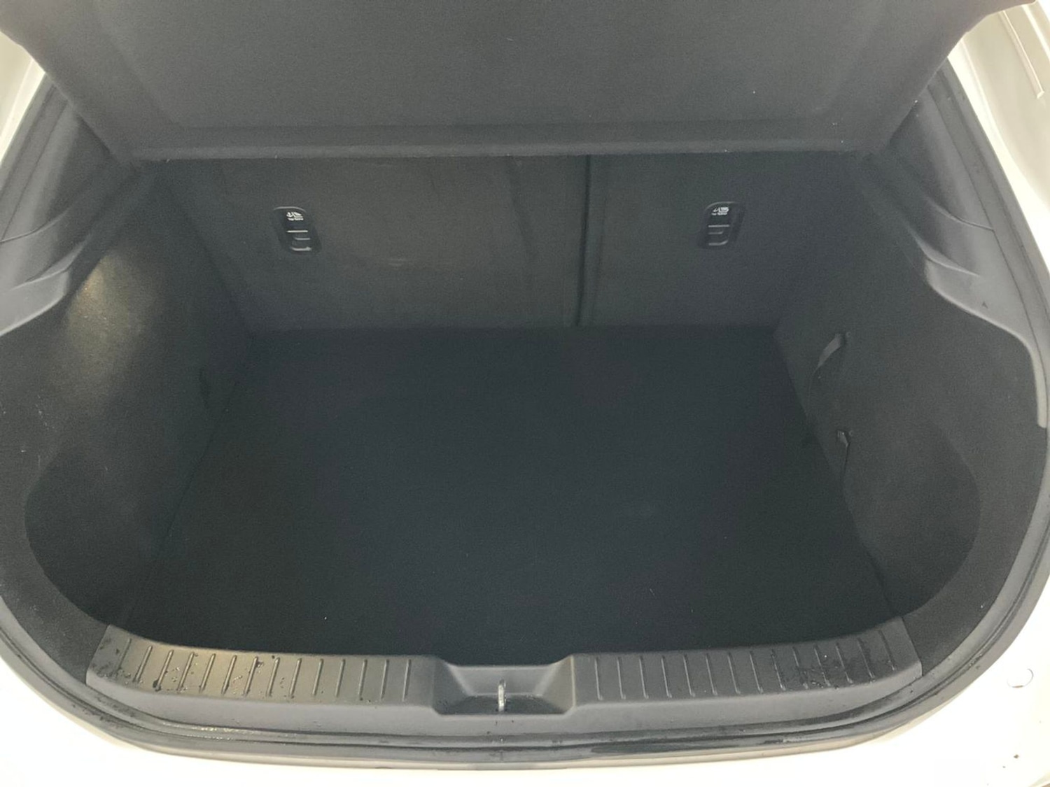 Used Mazda CX-30 2020 for sale - 76382952: Photo 46