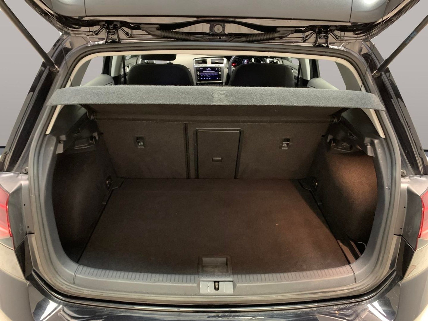 Used Volkswagen Golf 2020 for sale - 77052721: Photo 30