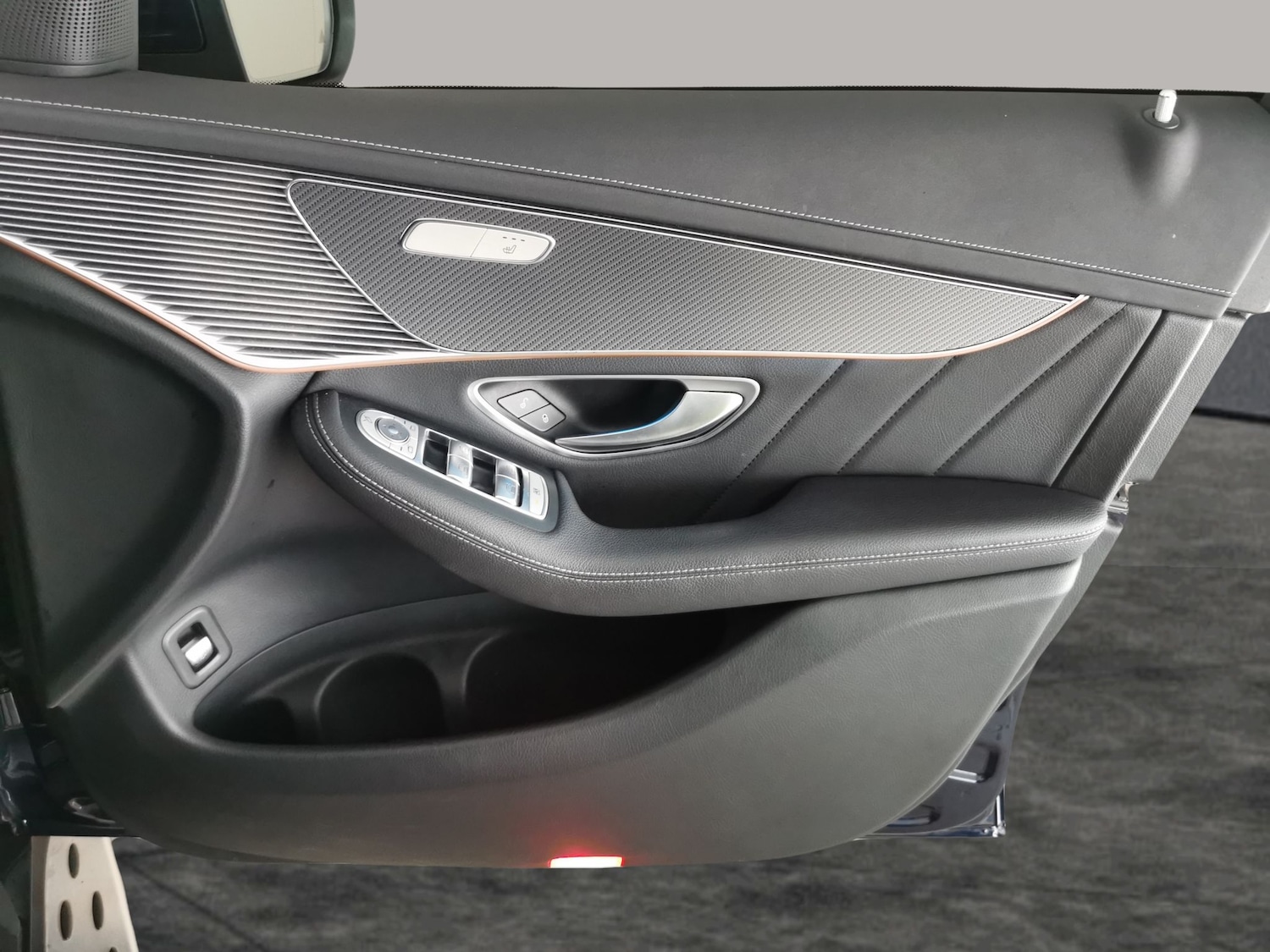 Used Mercedes-Benz EQC 2020 for sale - 77010778: Photo 33