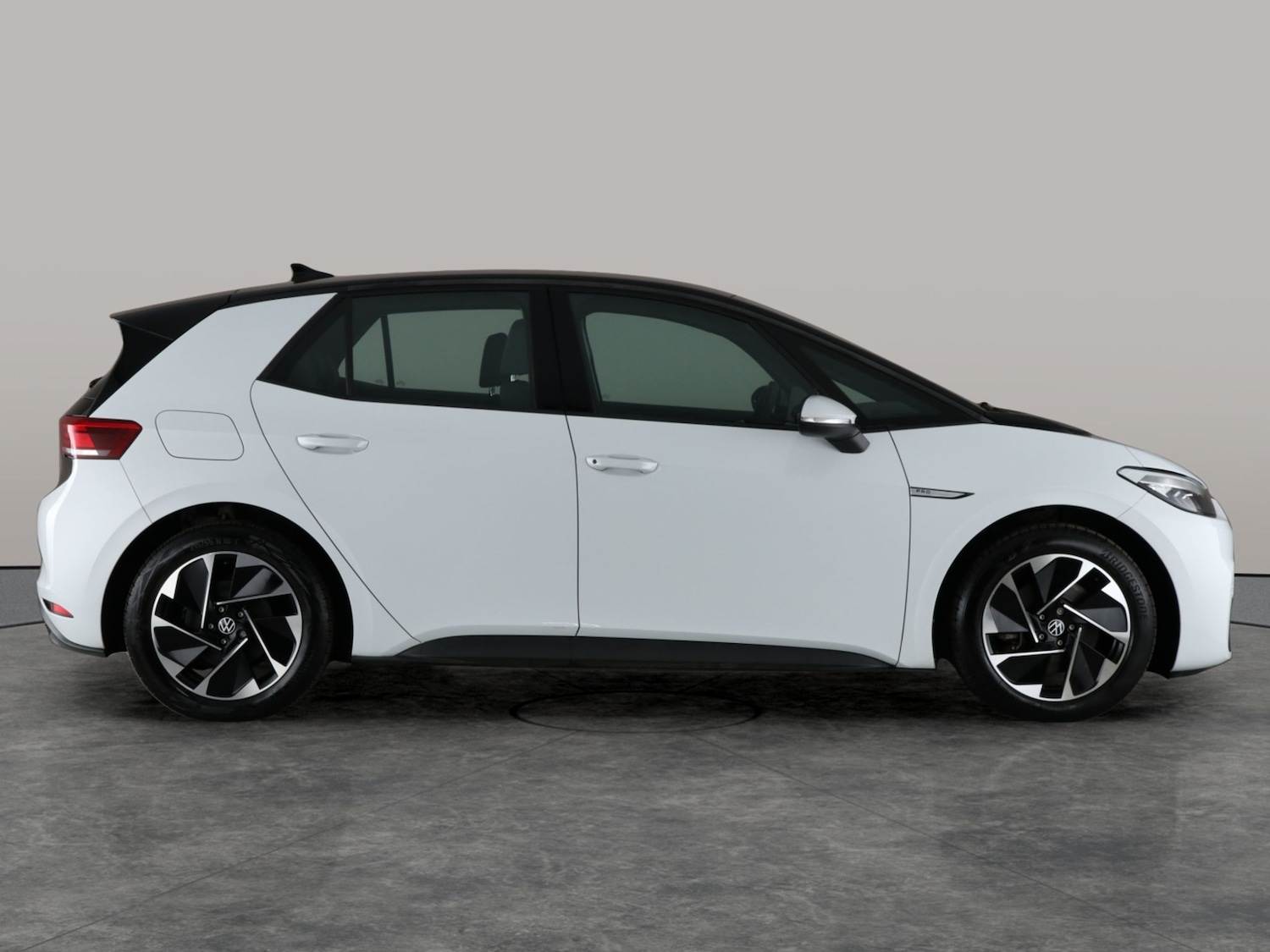 Used Volkswagen ID.3 2021 for sale - 76477615: Photo 8