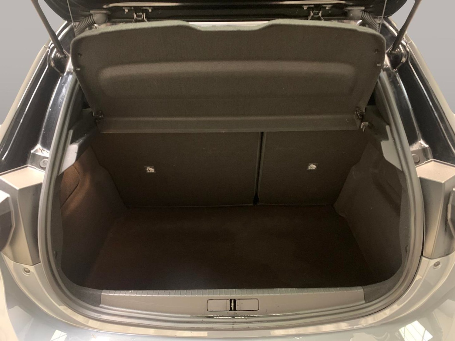 Used Vauxhall Corsa 2023 for sale - 77619616: Photo 31