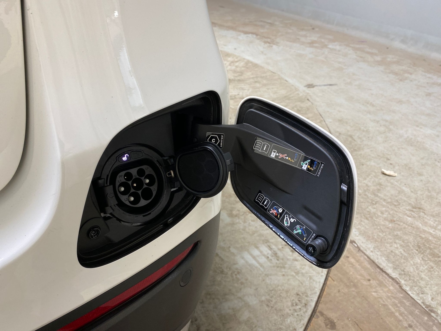 Used Mercedes-Benz GLC 2022 for sale - 78140607: Photo 30