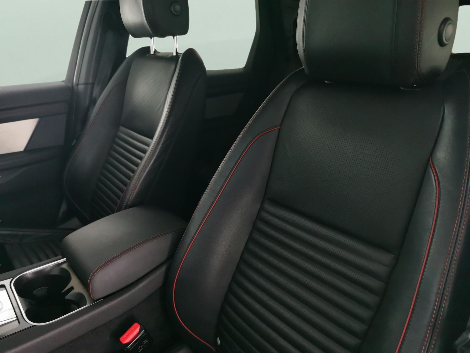 Used Land Rover Discovery Sport 2021 for sale - 77629779: Photo 6