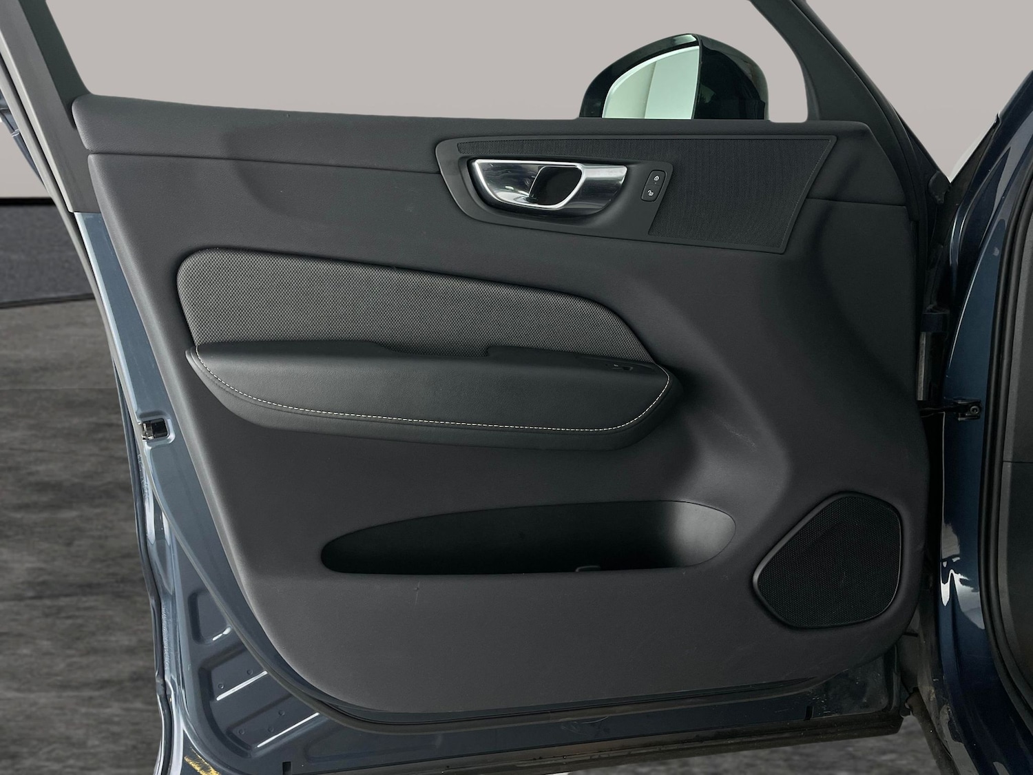 Used Volvo XC60 2021 for sale - 77167444: Photo 35