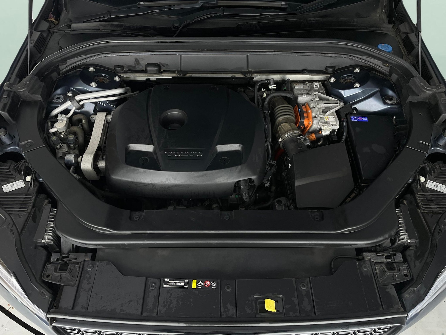 Used Volvo XC60 2021 for sale - 77167444: Photo 42