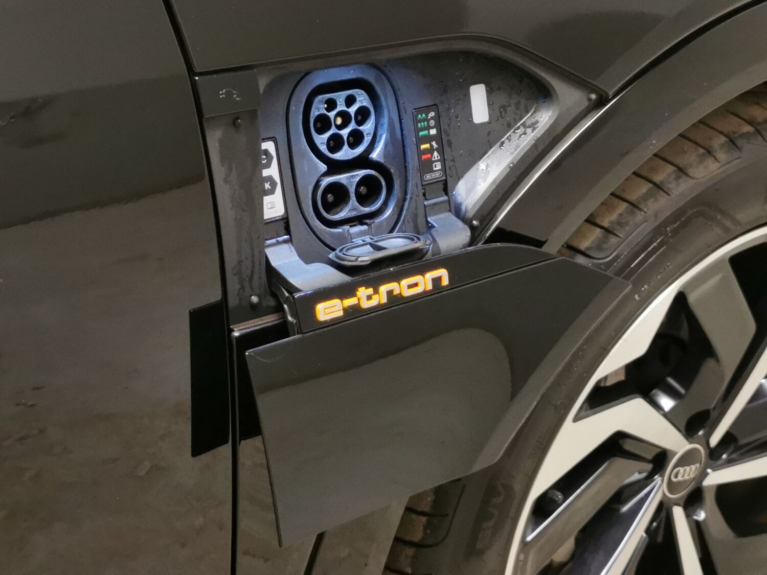 Used Audi e-tron 2022 for sale - 78055565: Photo 30