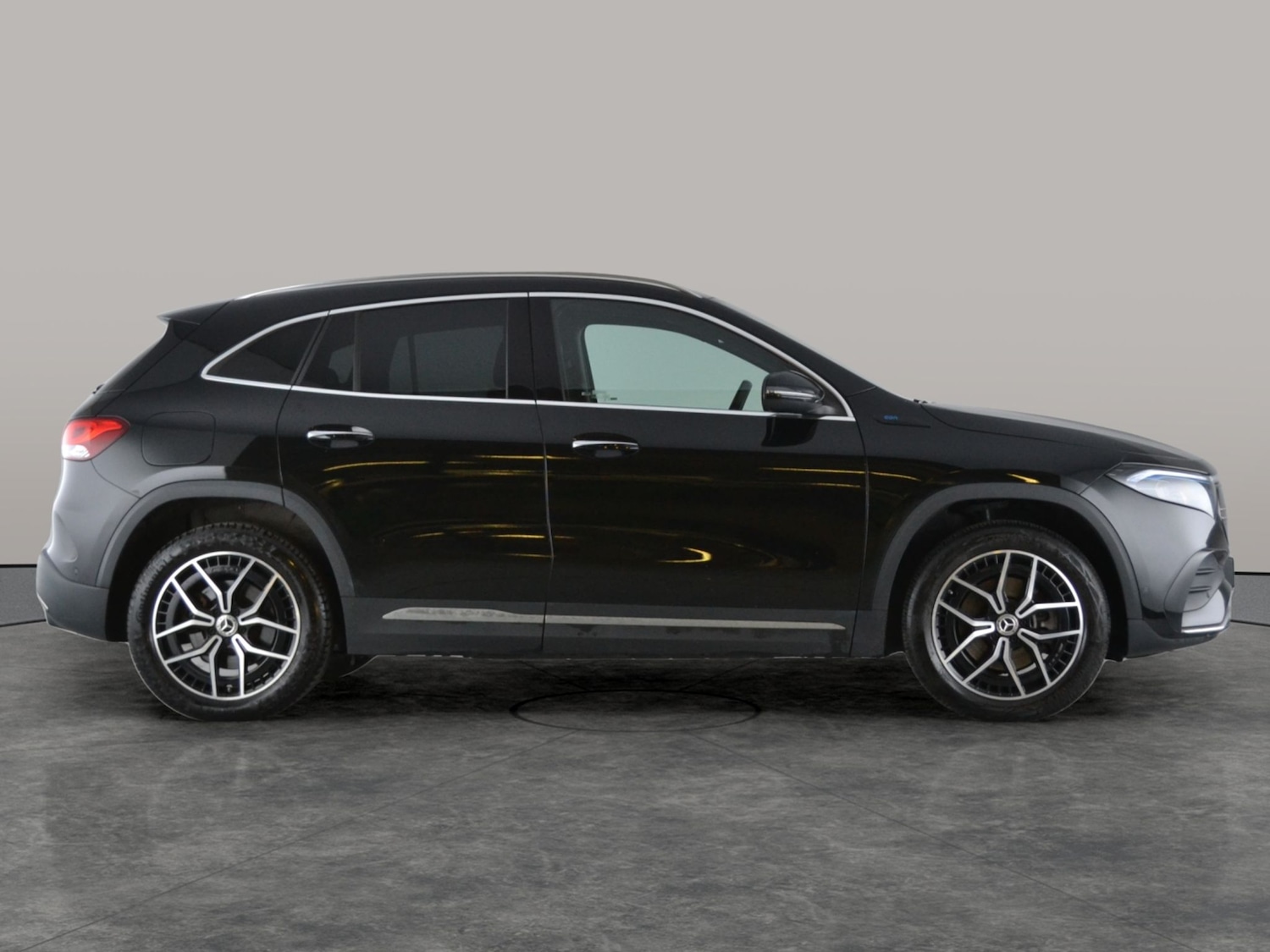 Used Mercedes-Benz EQA 2022 for sale - 76362418: Photo 17