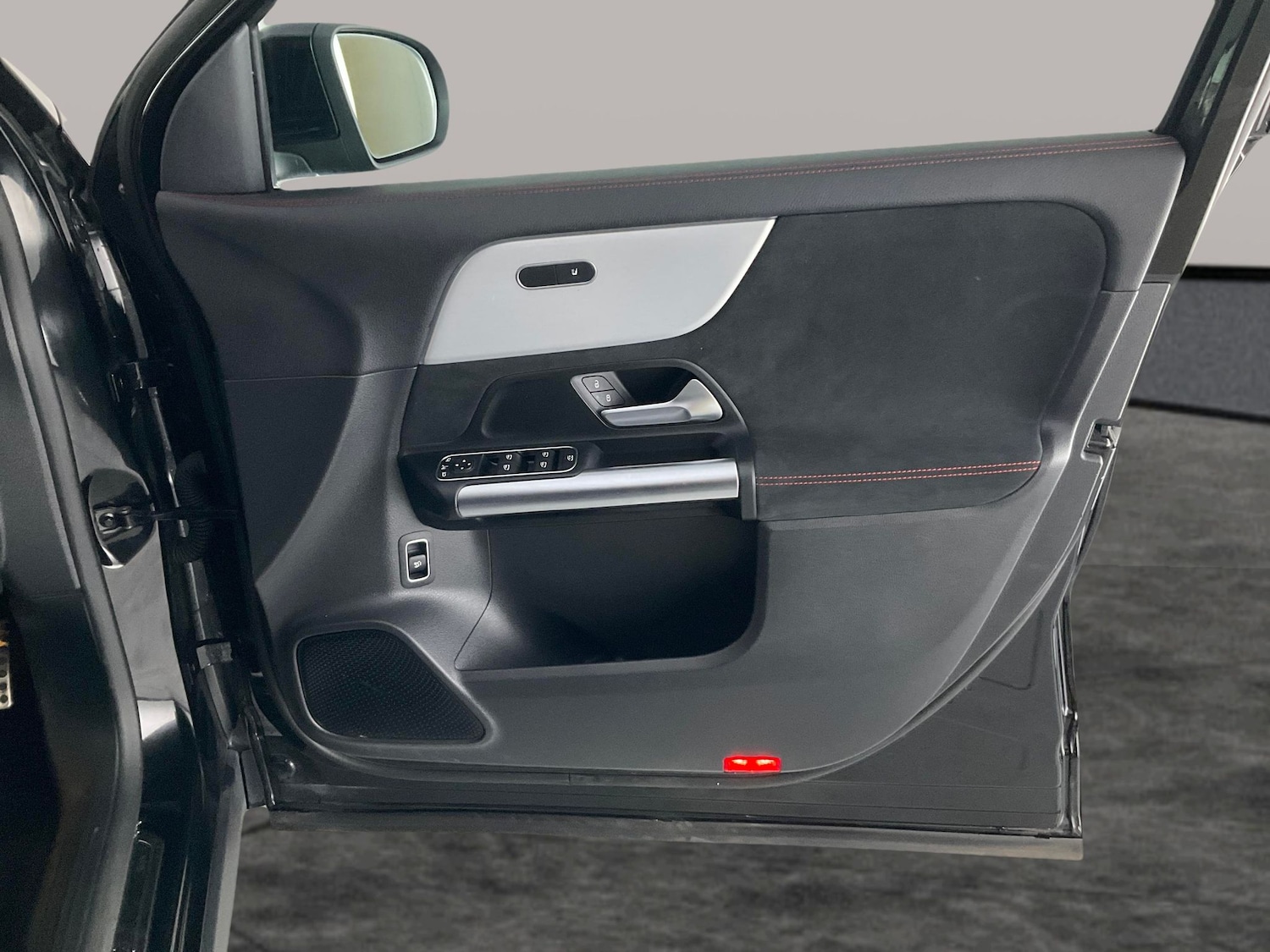 Used Mercedes-Benz EQA 2022 for sale - 76362418: Photo 39