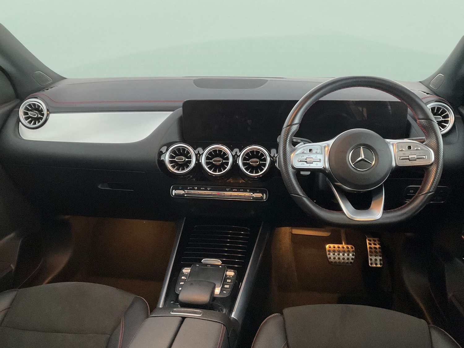 Used Mercedes-Benz EQA 2022 for sale - 76362418: Photo 4