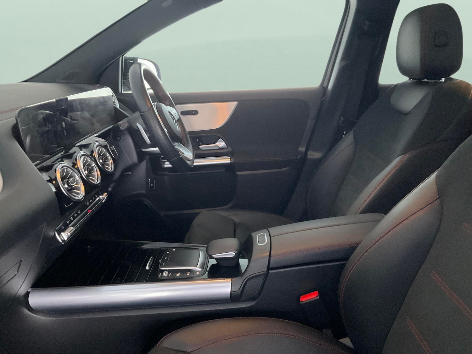 Used Mercedes-Benz EQA 2022 for sale - 76362418: Photo 6