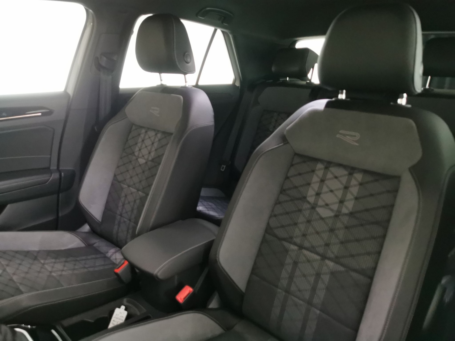 Used Volkswagen T-Roc 2025 for sale - 78082047: Photo 13