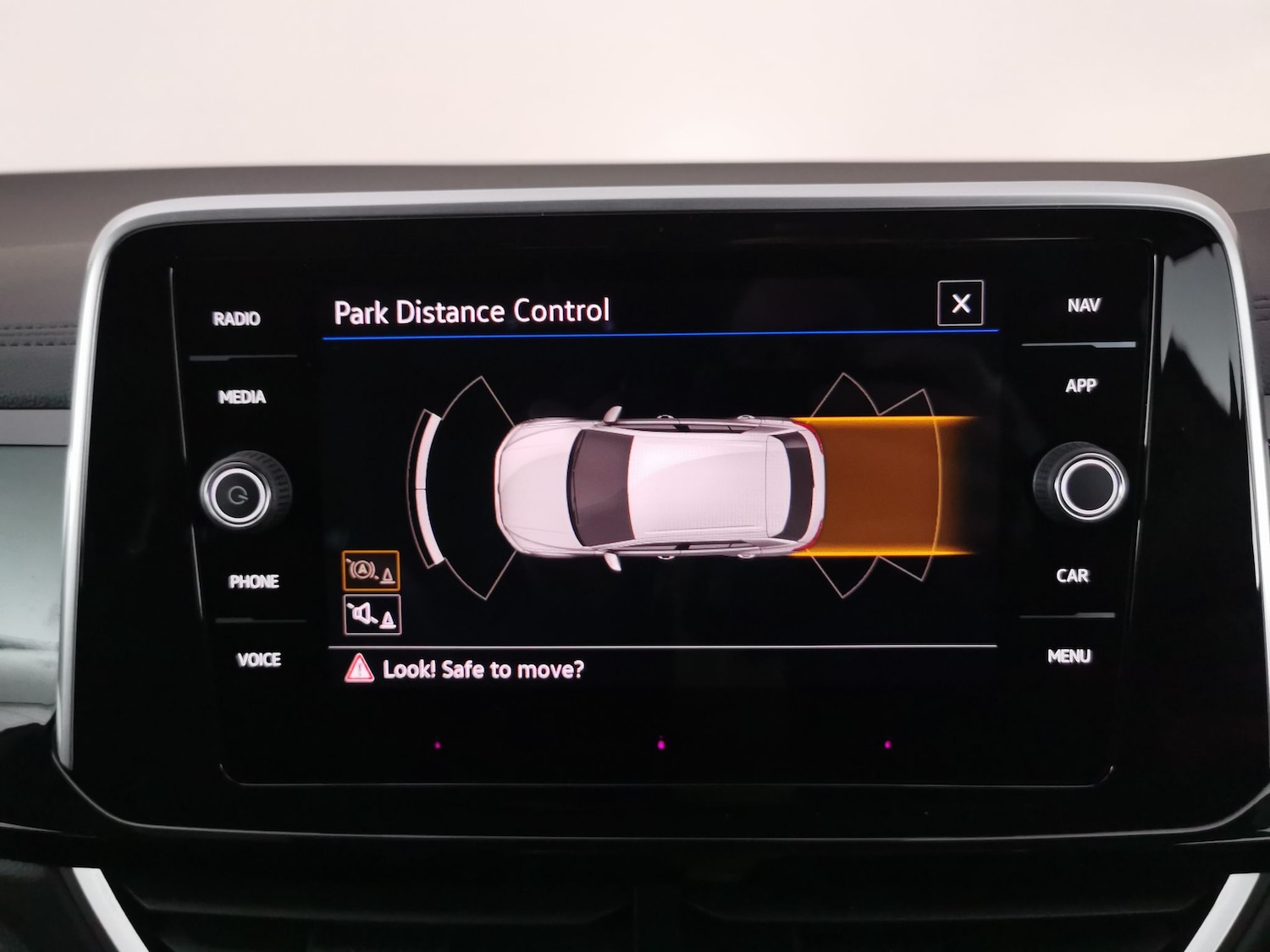 Used Volkswagen T-Roc 2025 for sale - 78082047: Photo 18