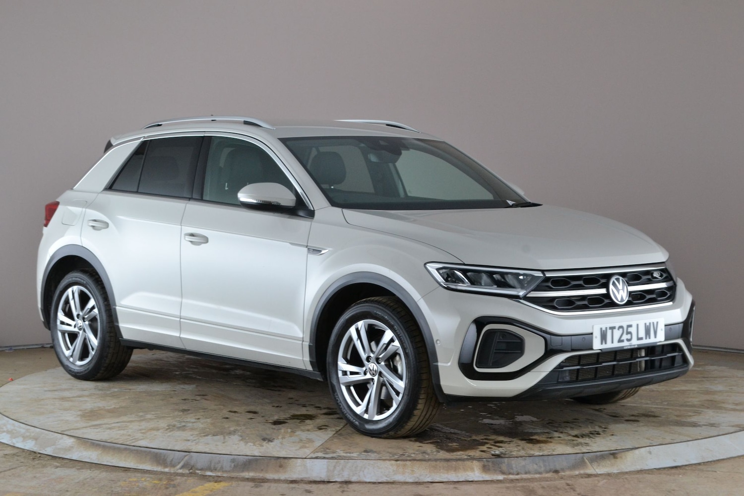 Used Volkswagen T-Roc 2025 for sale - 78082047: Photo 7