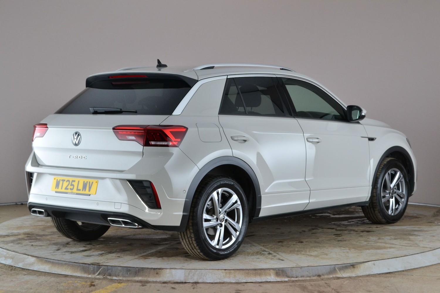 Used Volkswagen T-Roc 2025 for sale - 78082047: Photo 9