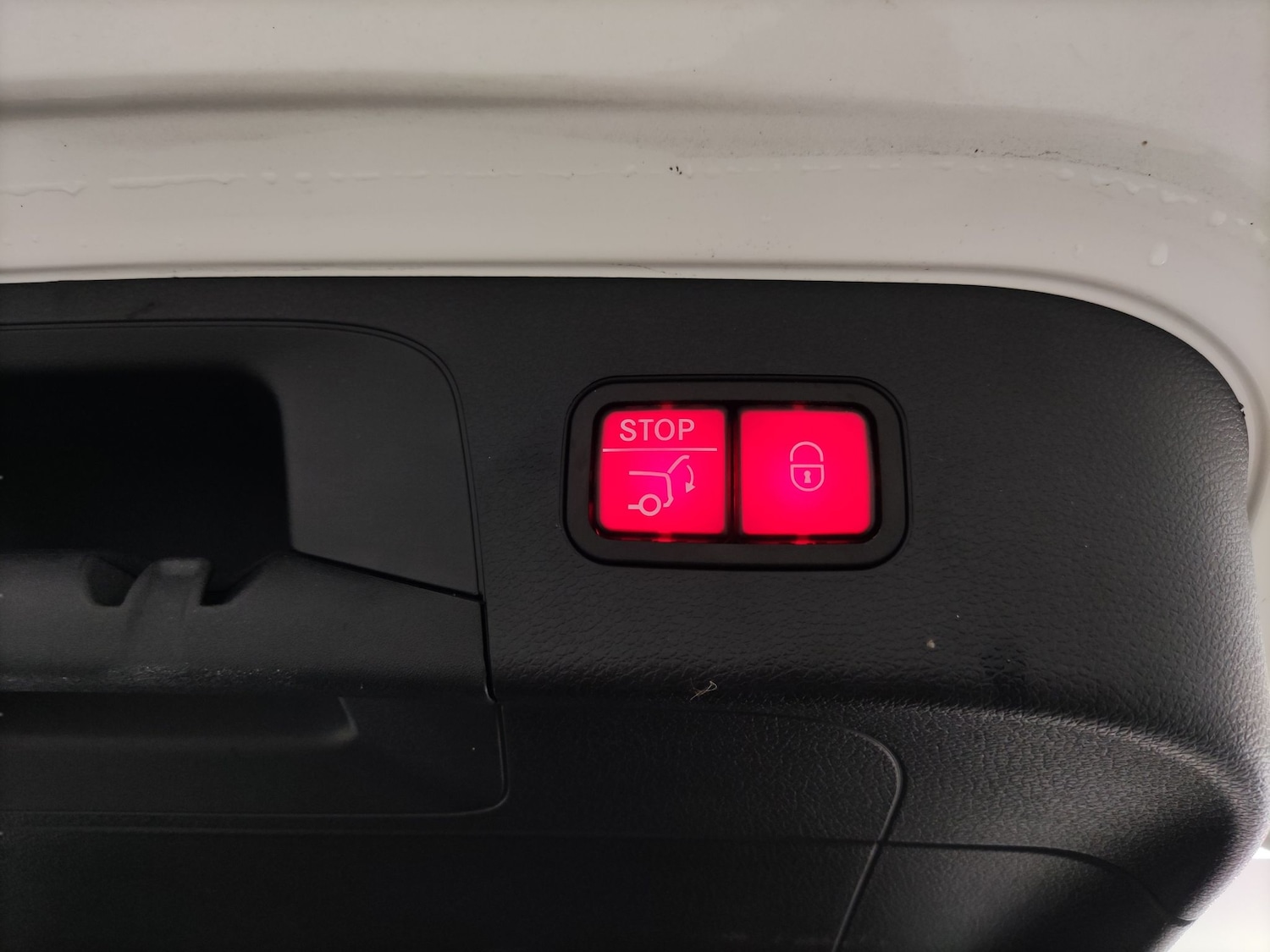 Used Mercedes-Benz EQC 2022 for sale - 78000995: Photo 15