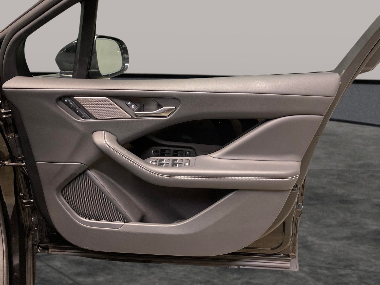 Used Jaguar I-Pace 2024 for sale - 77983217: Photo 34