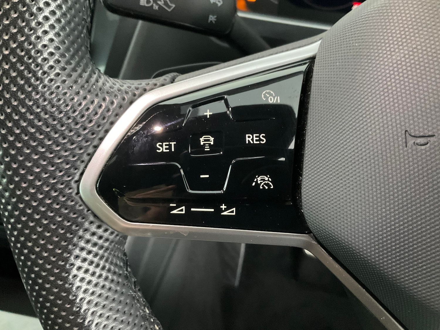 Used Volkswagen Tiguan 2020 for sale - 76288435: Photo 28