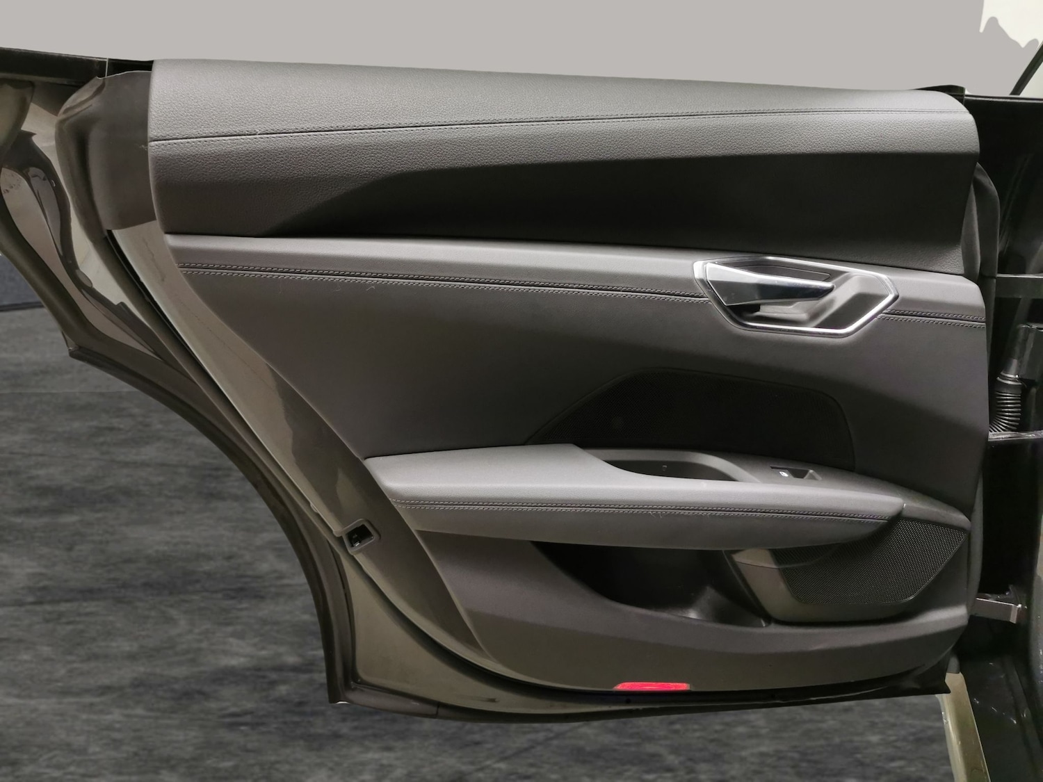 Used Audi e-tron GT 2022 for sale - 77255986: Photo 27