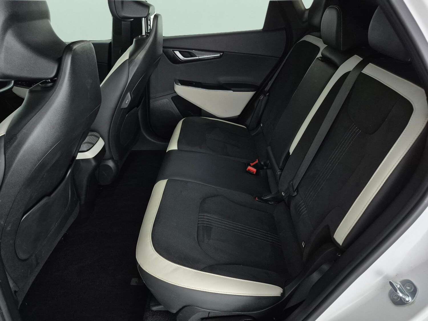 Used Kia EV6 2023 for sale - 77576971: Photo 32