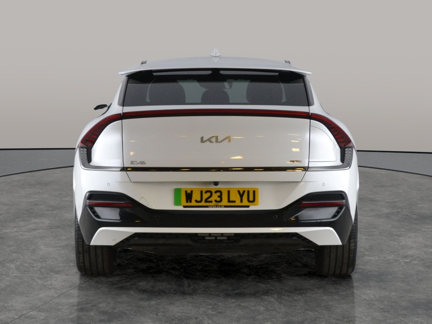 Used Kia EV6 2023 for sale - 77576971: Photo 9