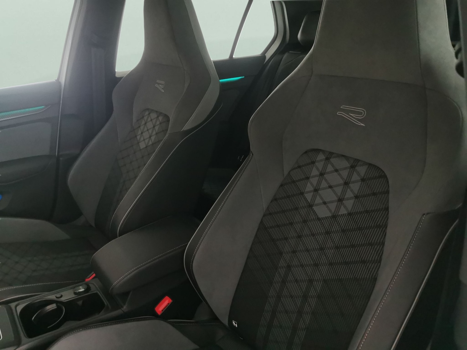 Used Volkswagen Golf 2020 for sale - 77272057: Photo 18