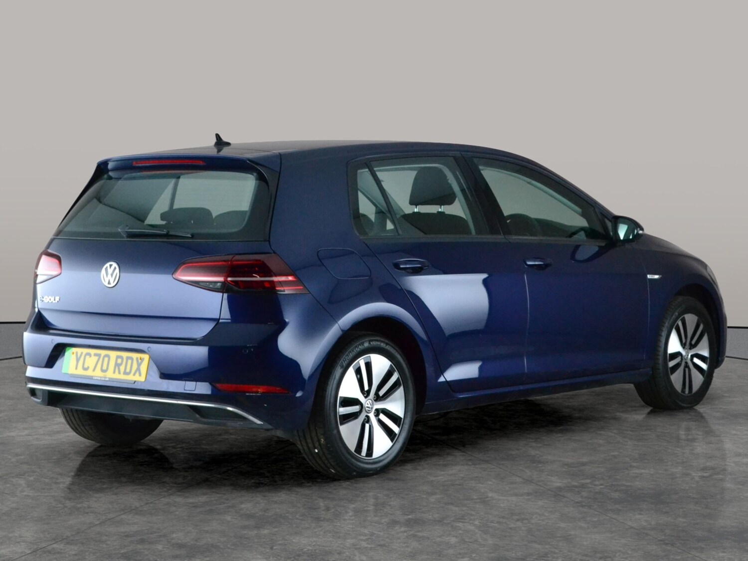 Used Volkswagen Golf 2020 for sale - 77715867: Photo 10