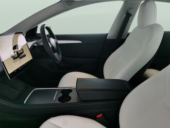 Used Tesla Model 3 undefined for sale - 77298045: Photo