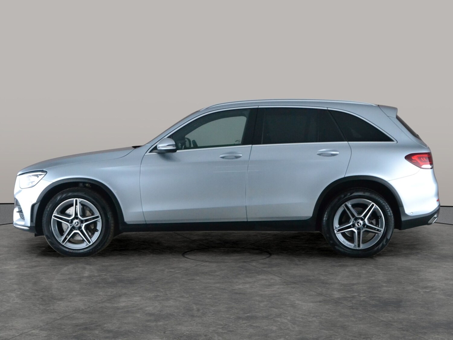 Used Mercedes-Benz GLC 2022 for sale - 77815117: Photo 15